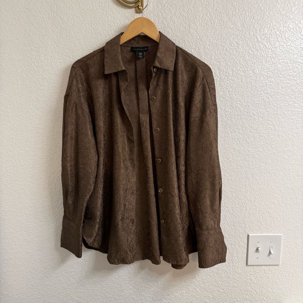 HOUSE OF HARLOW 1960 Crinkle Dark Brown Long Sleeve Drop Shoulder Shirt Size M